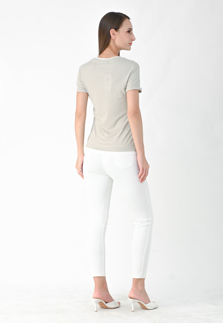 Plain B. T-shirt