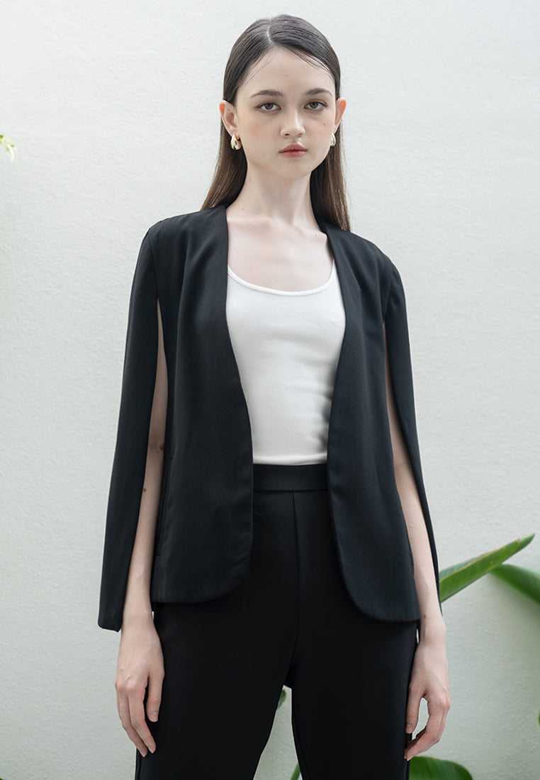 BebeBeige Luxe Flare-Sleeve Blazer With Open Sleeve