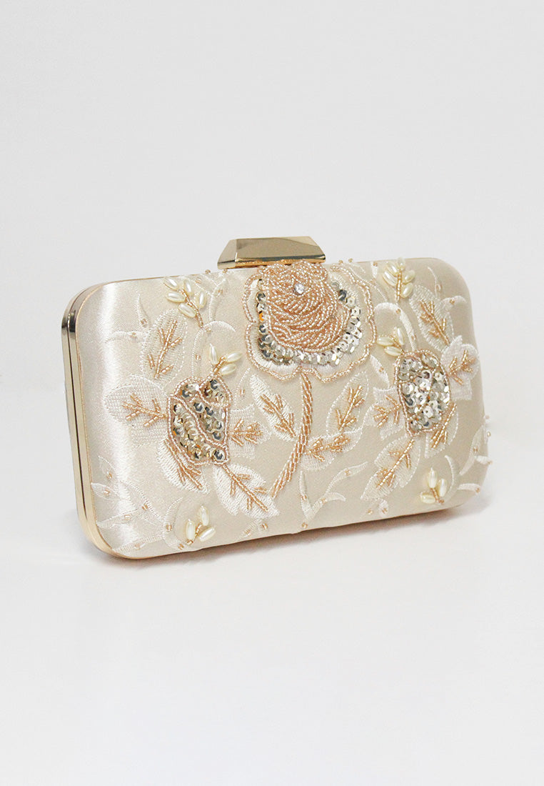 BerryBerries Embroidered Folds Design Clutch Bags