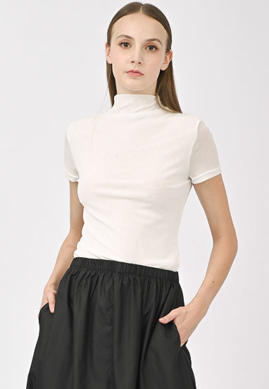 Plain B. Invisible Fit Top