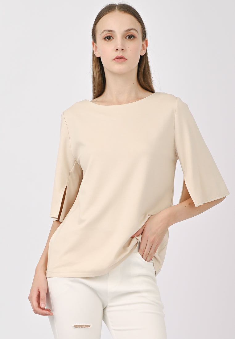 Plain B. Slit Sleeve Top