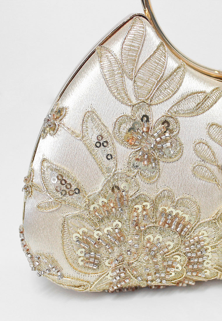 BeryBerries Embroidered Handle Clutch Bags
