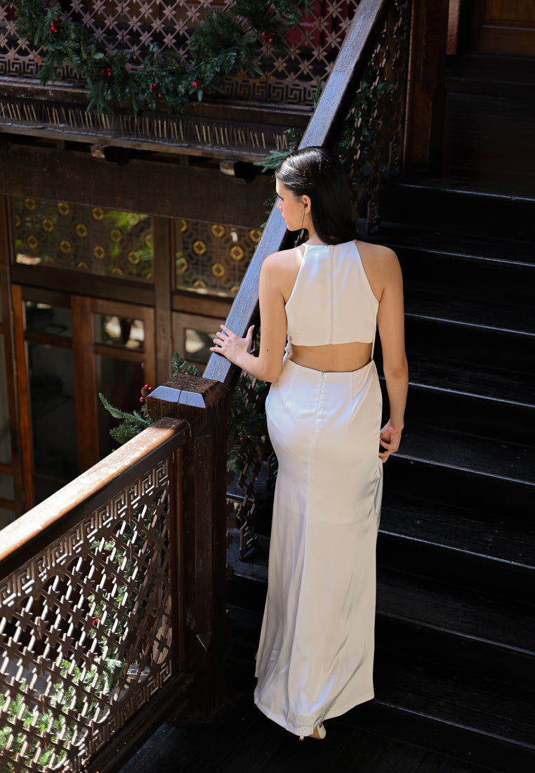 BebeBeige Backless Maxi Dress