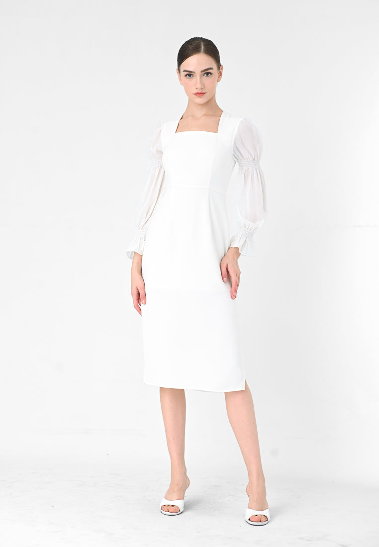 BebeBeige Long Sleeve Midi Dress