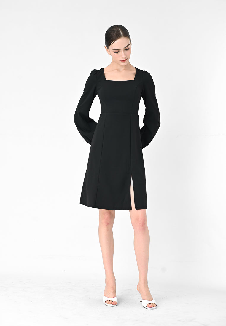 BebeBeige Long Sleeve Mini Dress