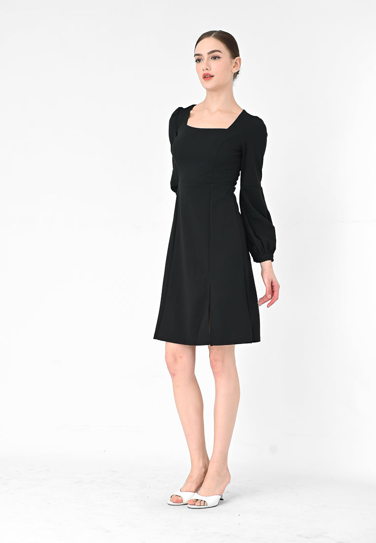 BebeBeige Long Sleeve Mini Dress