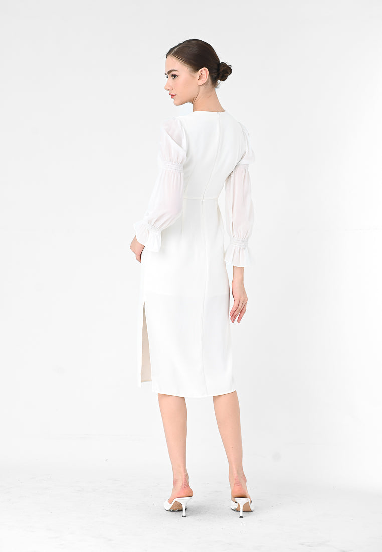 BebeBeige Long Sleeve Midi Dress