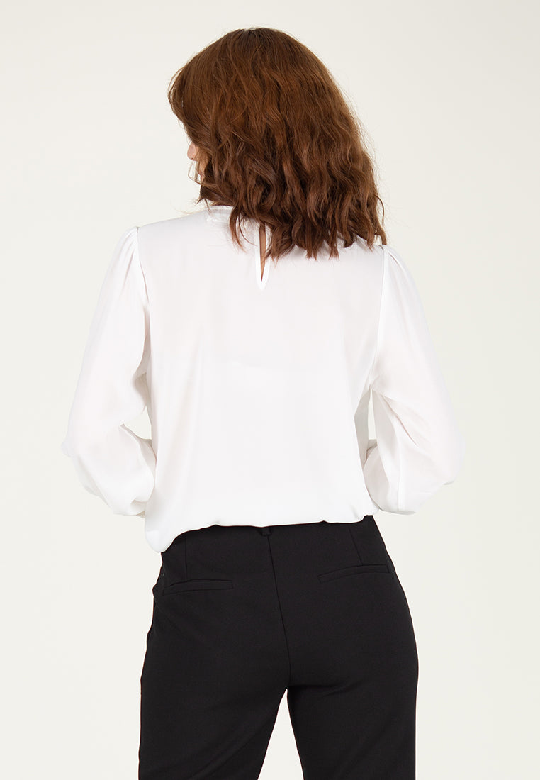 BebeBeige Round Neck Long Sleeve Blouse Top