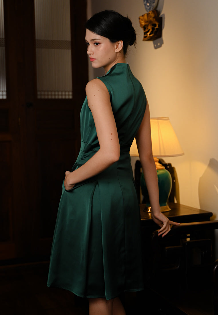 BebeBeige Satin Sleeveless Midi Dress