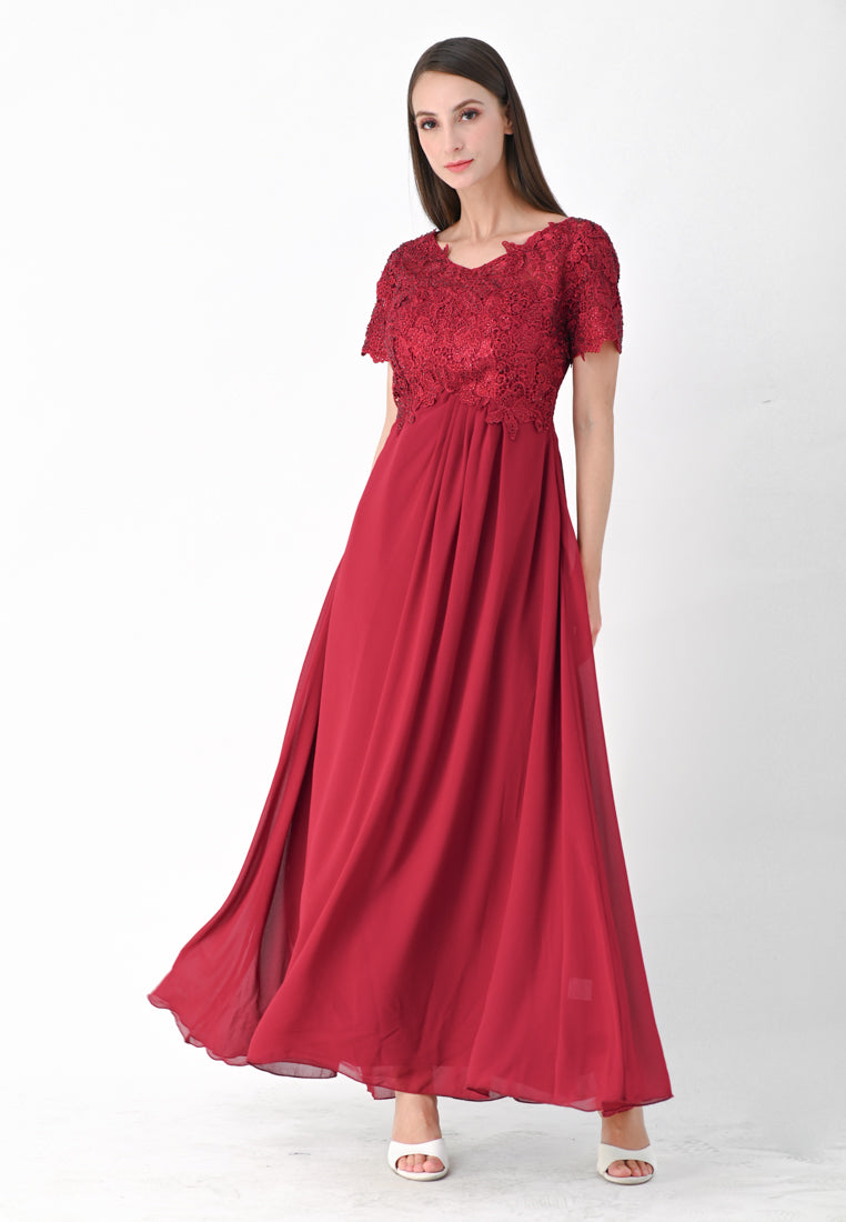 BebeButterfly Embroidered Sleeve Gown