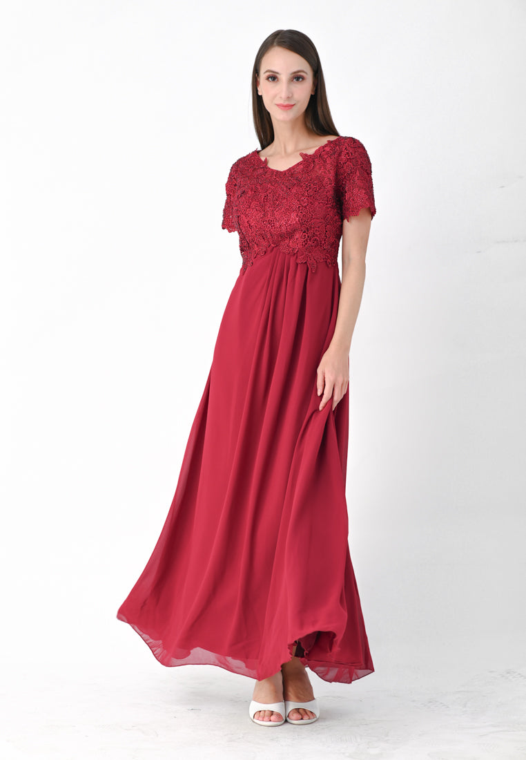 BebeButterfly Embroidered Sleeve Gown