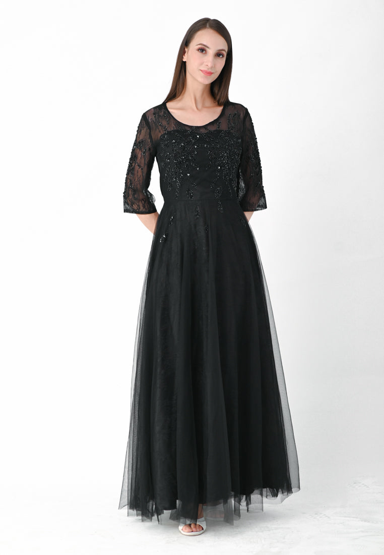 BebeButterfly Embroidered Half Sleeve Gown