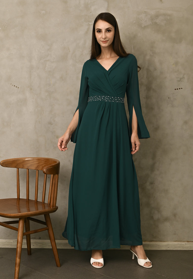 BebeButterfly Sleeve Maxi Dress