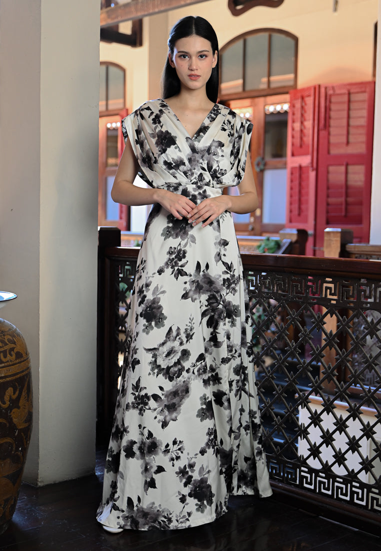 BebeButterfly Floral Maxi Dress