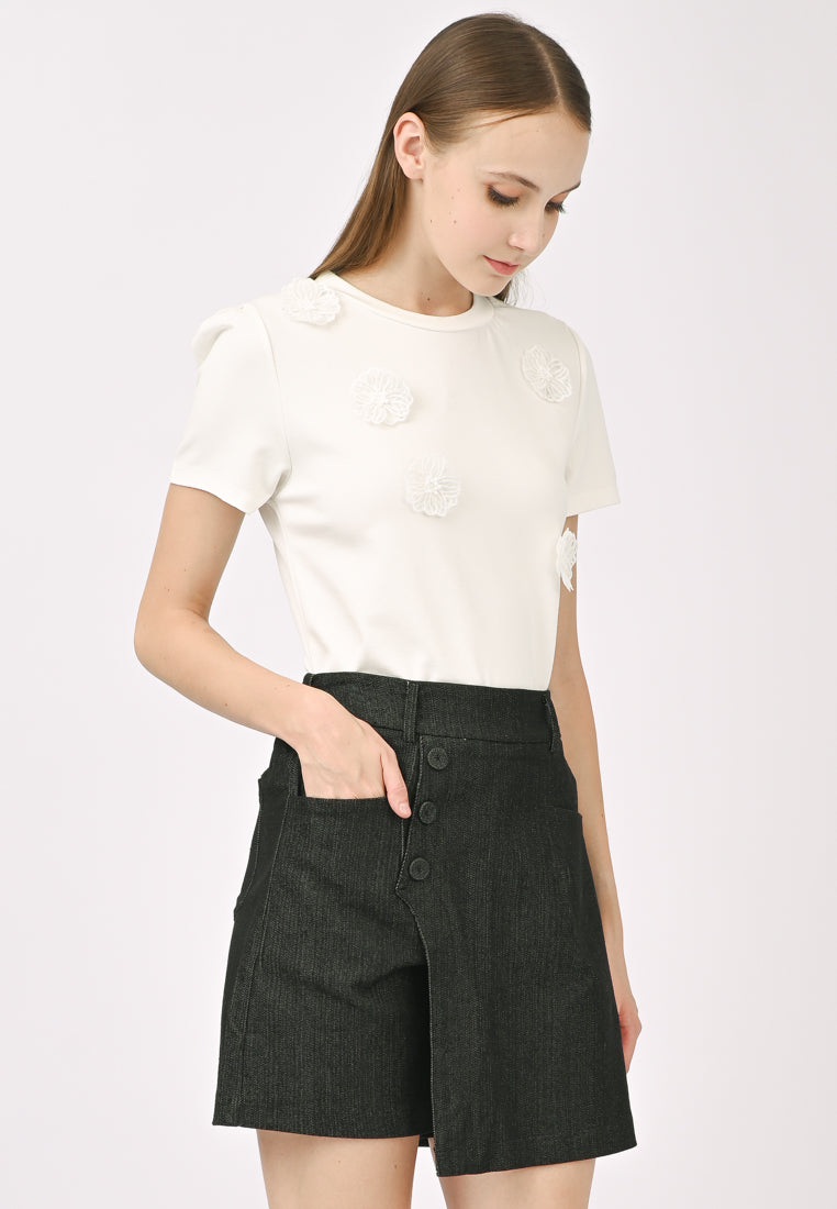 Plain B. 3D Floral T-Shirt