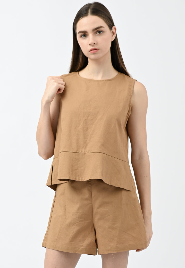 Plain B. Linen Sleeveless Top