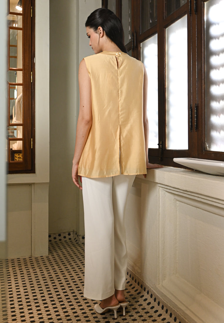Plain B. Round Neck Floral Shirt
