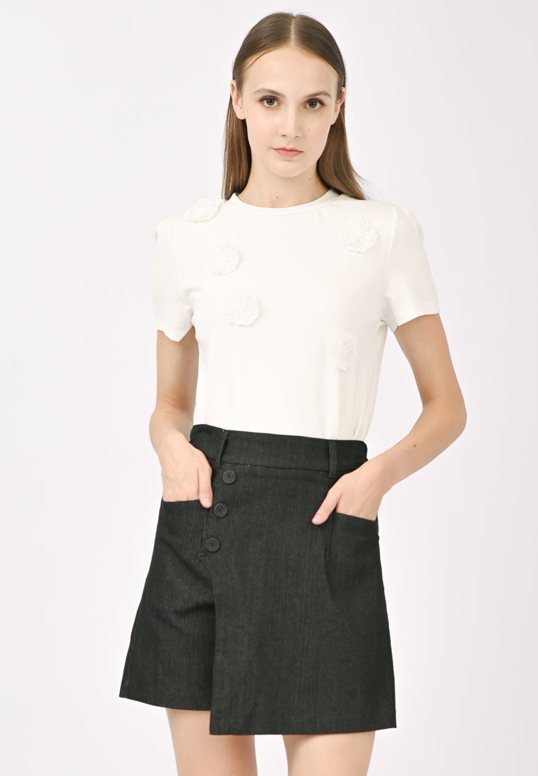 Plain B. Tailored Skorts