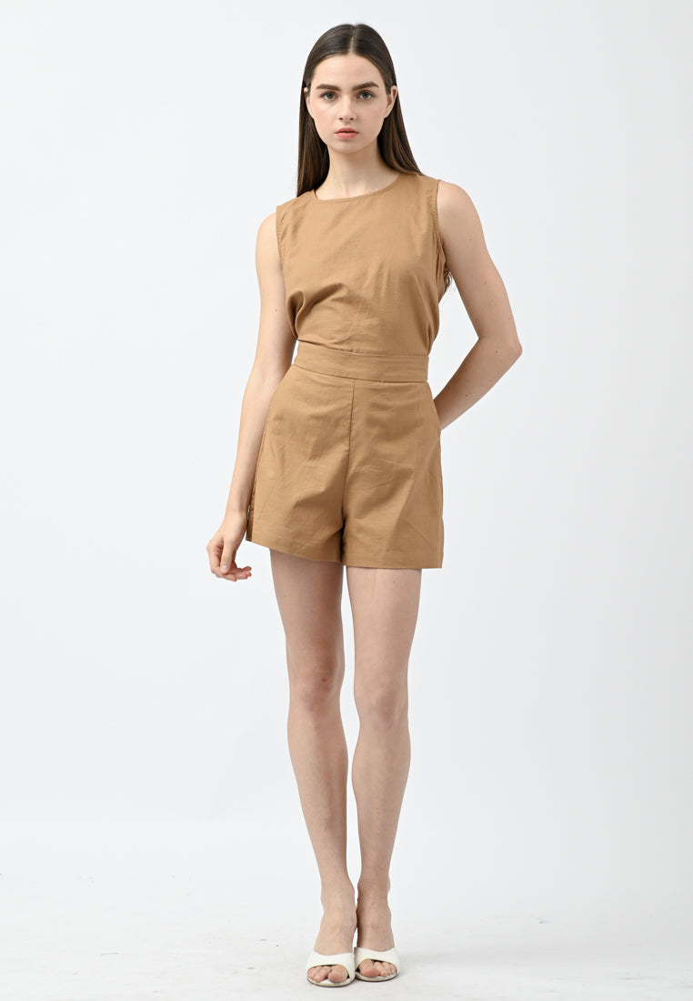Plain B. Linen Shorts