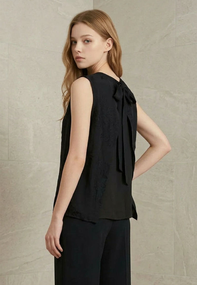 Plain B. Floral Embroidered Sleeveless Top