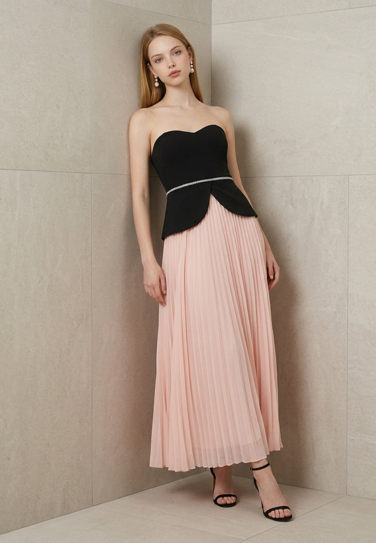 BebeBeige Sweetheart Neckline Peplum Pleated Evening Maxi Dress