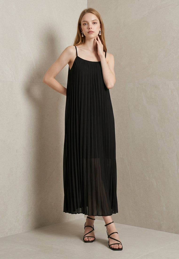 BebeBeige Pleated Chiffon Cami Dress