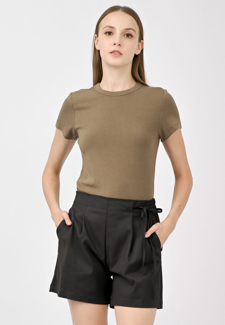 Plain B. Round Neck T-Shirt