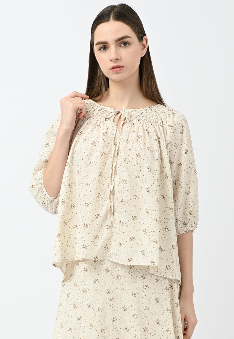 Plain B. Floral Sleeve Top
