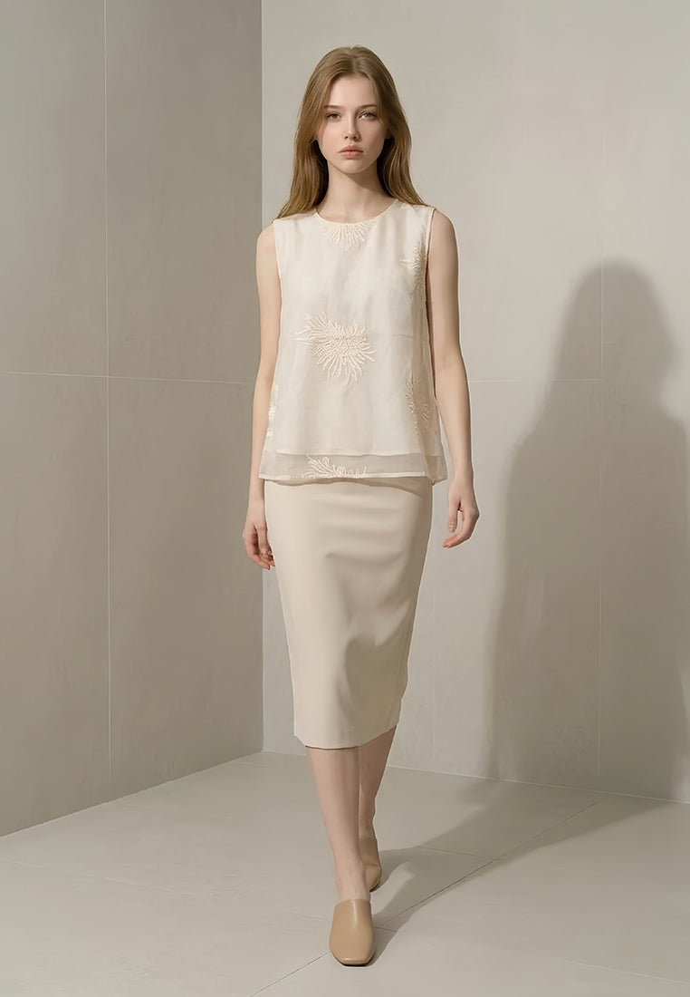 Plain B. Floral Embroidered Sleeveless Top