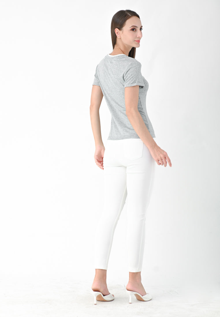Plain B. T-shirt