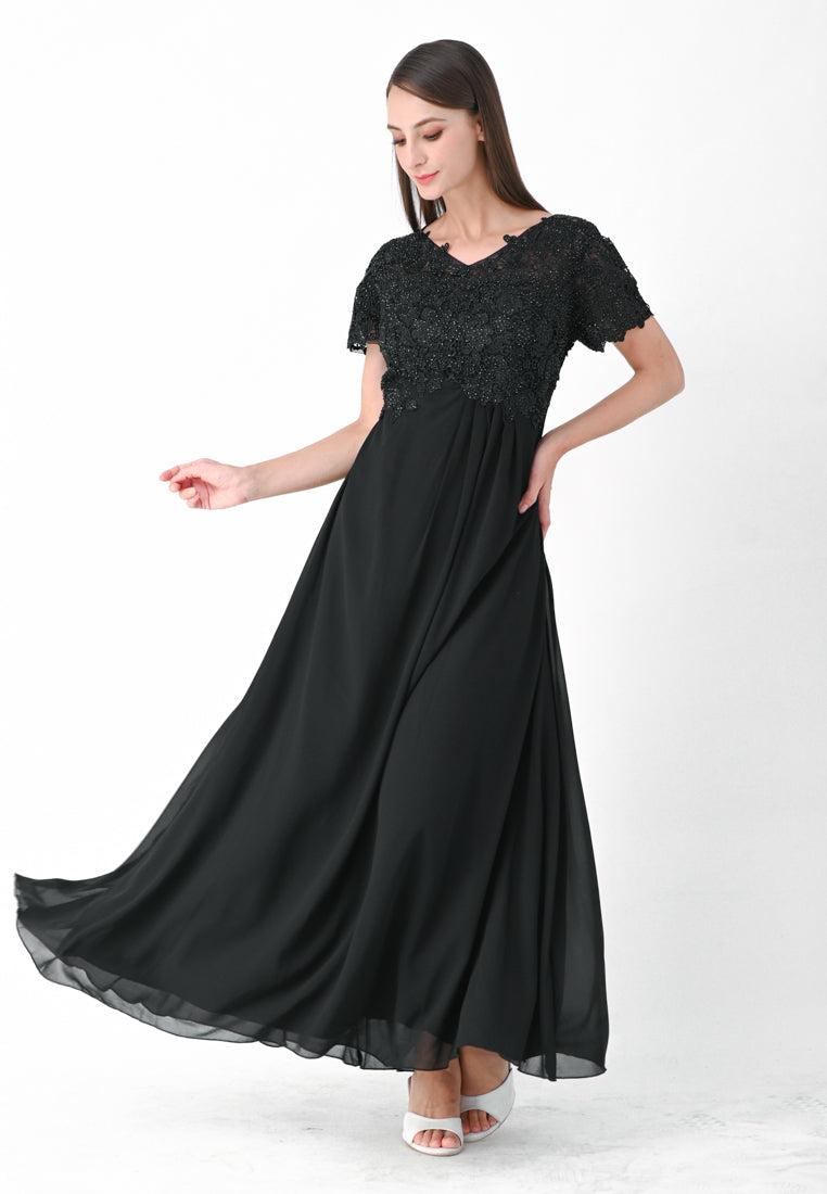 BebeButterfly Embroidered Sleeve Gown