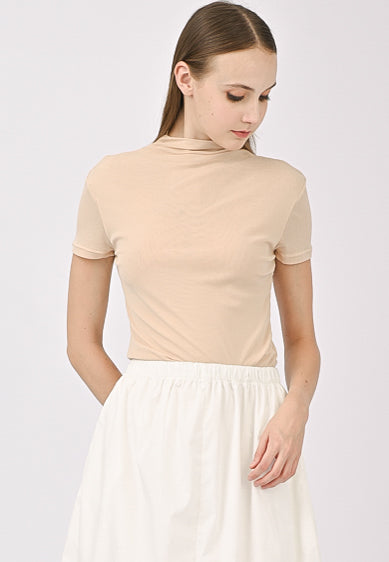 Plain B. Invisible Fit Top