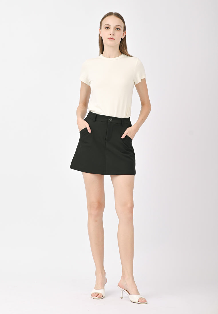 Plain B. Round Neck T-Shirt
