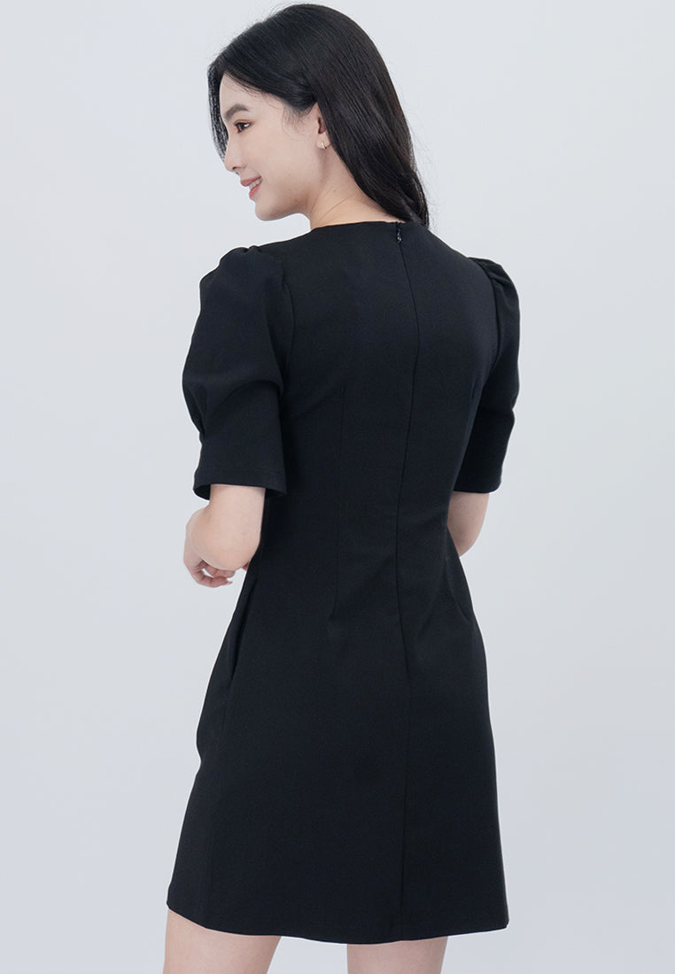 BebeBeige Round Neckline Lining Mini Dress