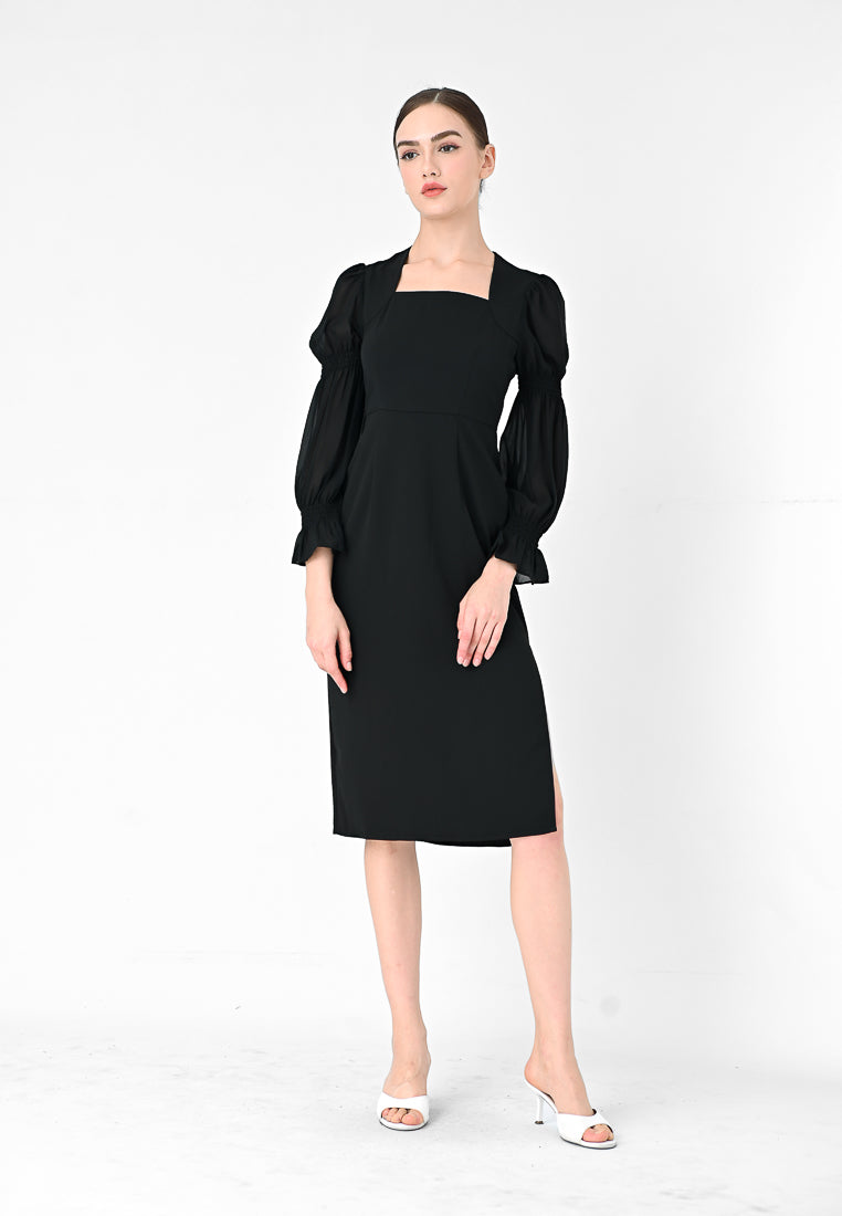 BebeBeige Long Sleeve Midi Dress