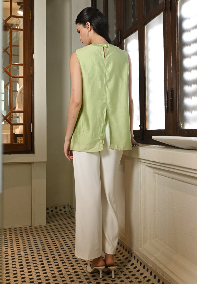 Plain B. Round Neck Floral Shirt