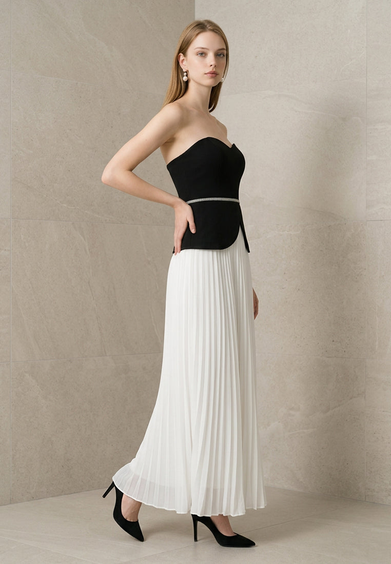 BebeBeige Sweetheart Neckline Peplum Pleated Evening Maxi Dress