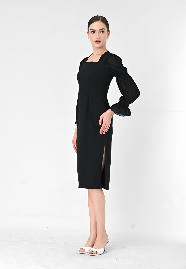 BebeBeige Long Sleeve Midi Dress