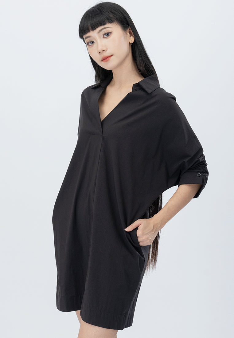 BebeButterfly Sleeve V-Neckline Mini Dress