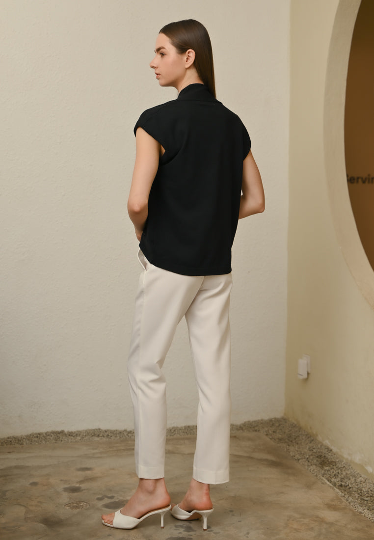 Plain B. Sleeveless Knit Cardigan