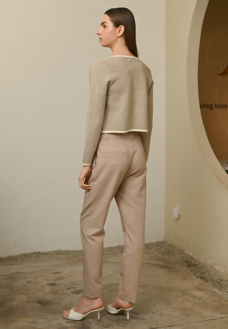 BebeBeige Short Knit Outerwear