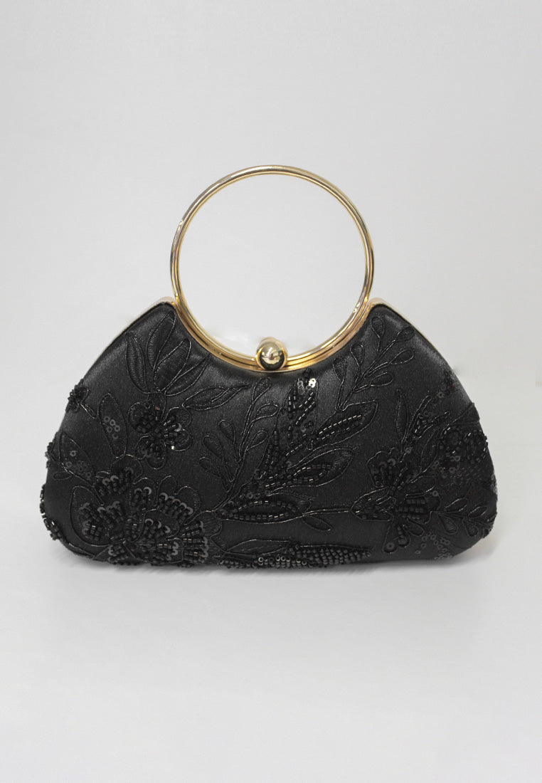 BeryBerries Embroidered Handle Clutch Bags