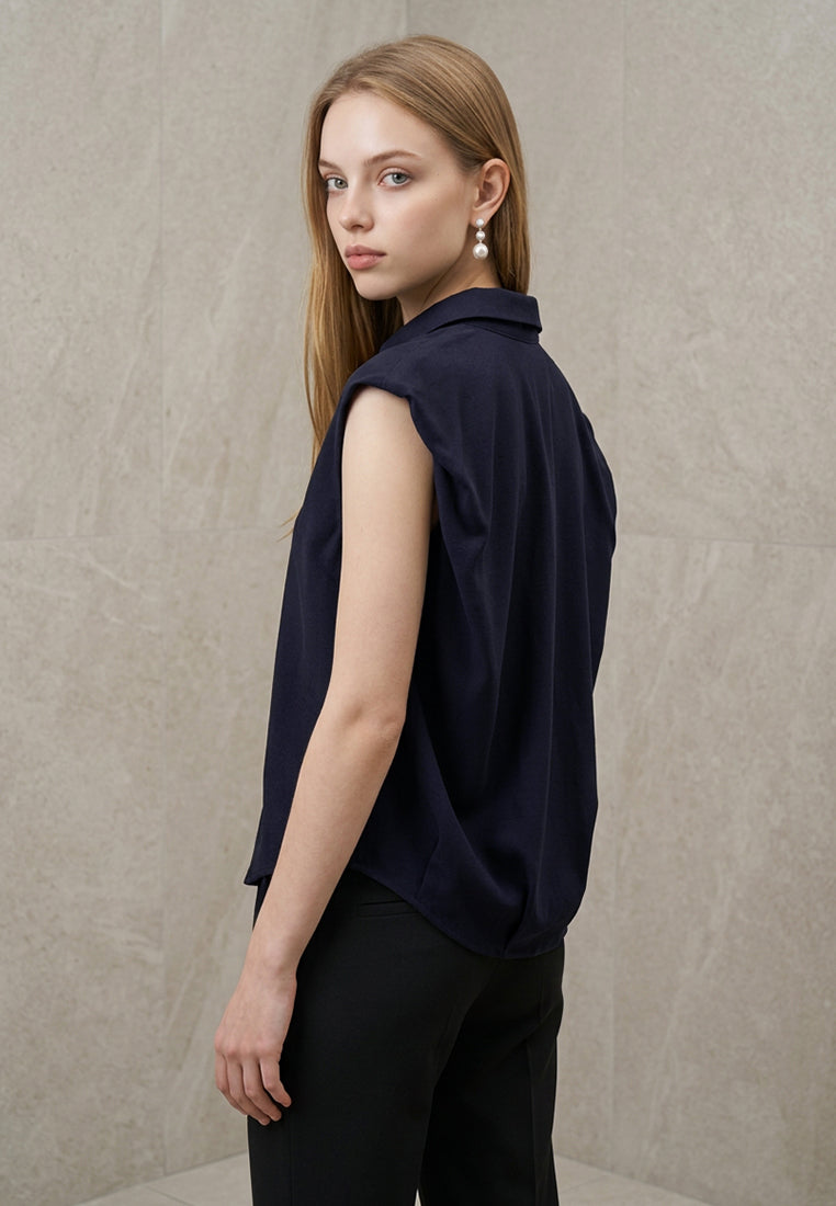 BebeBeige Sleeveless Collared Blouse