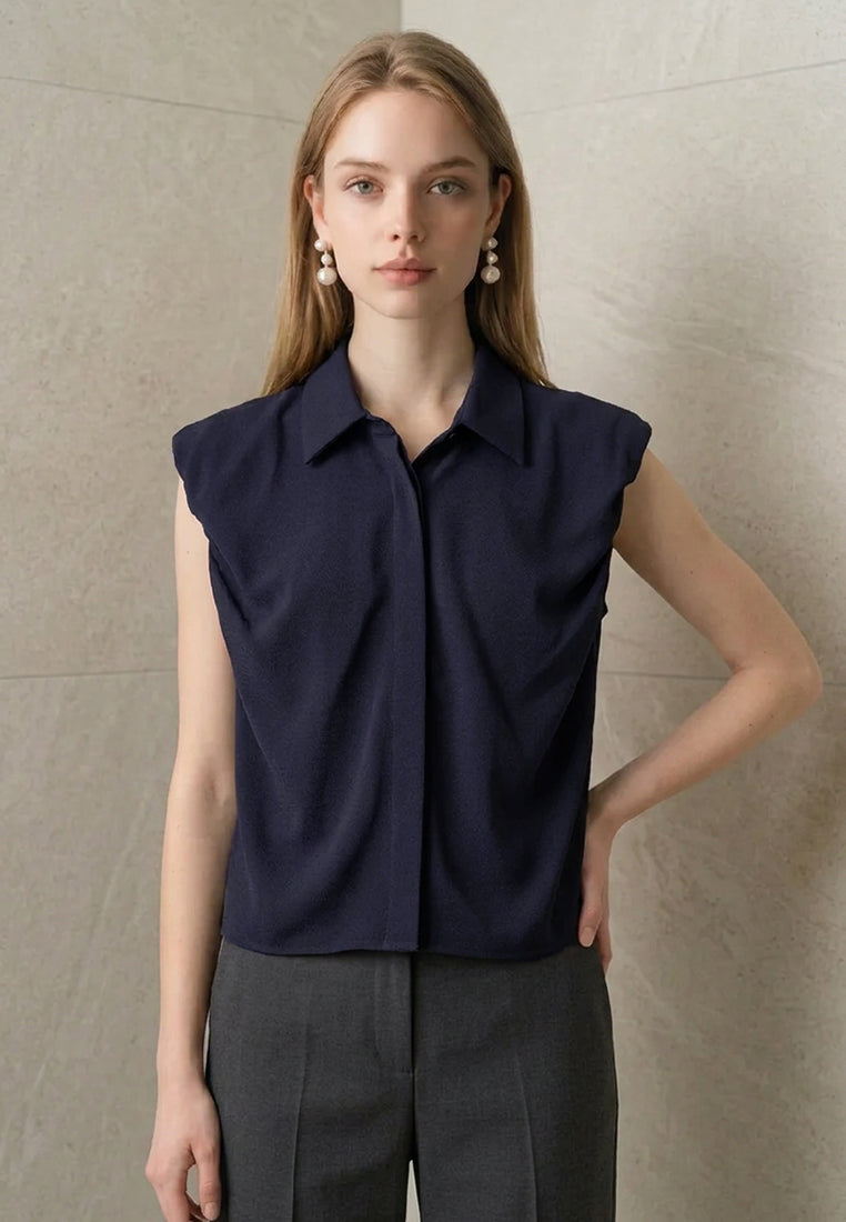 BebeBeige Sleeveless Collared Blouse