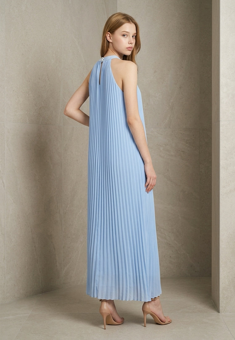 BebeBeige Halter Neck Pleated Maxi Dress