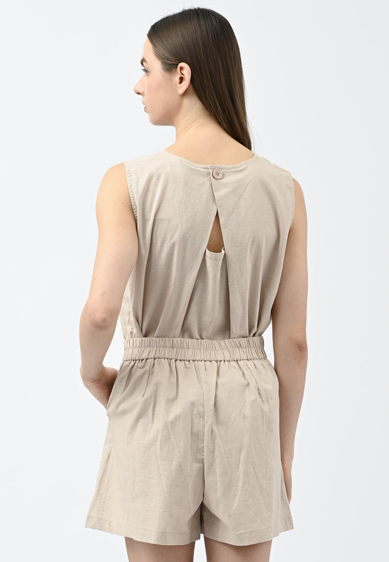 Plain B. Linen Shorts