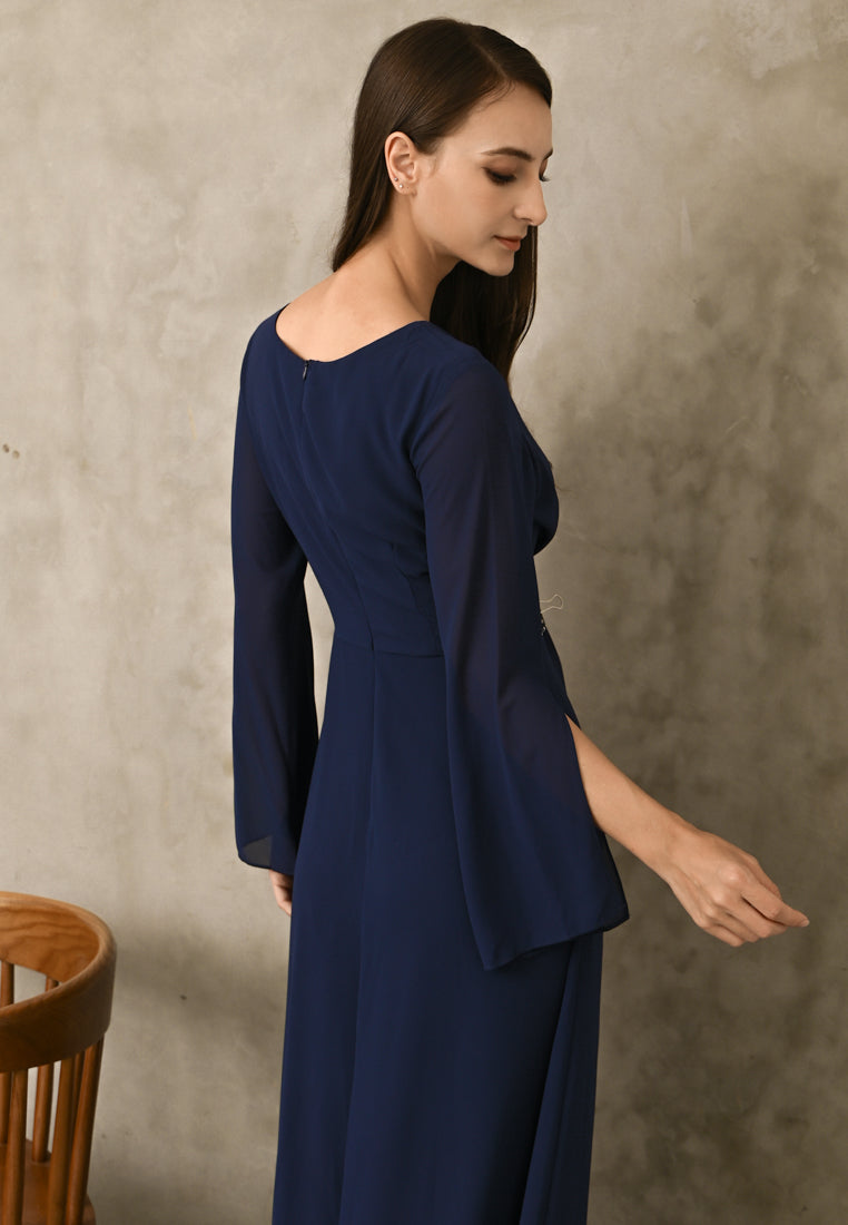 BebeButterfly Sleeve Maxi Dress