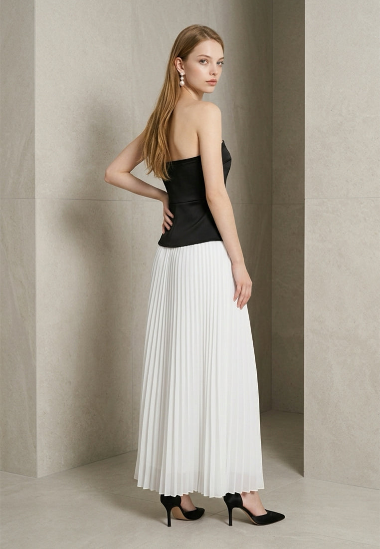 BebeBeige Sweetheart Neckline Peplum Pleated Evening Maxi Dress