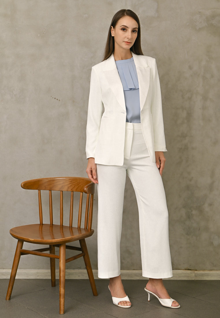 BebeBeige Tailored Blazer with Silk Lapels