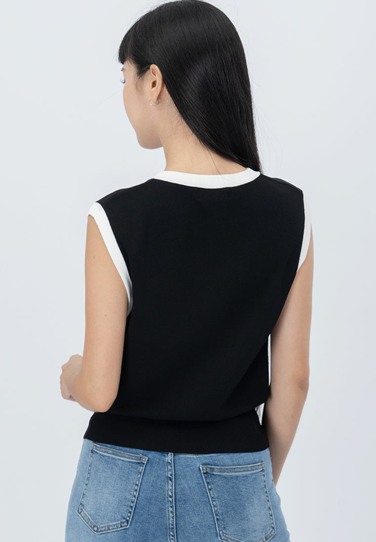 Plain B. Knitted Oversize Top
